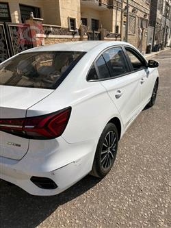 MG 5 Plus